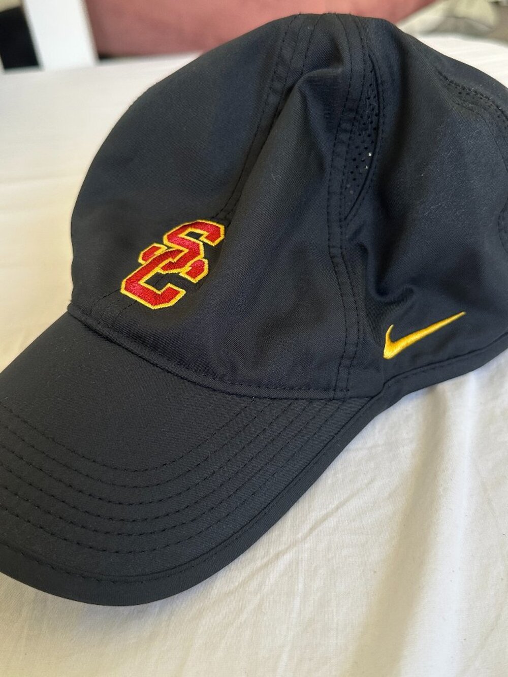 NIKE USC Dri-Fit Baseball Cap Black - LIKE NEW